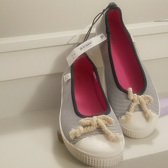 Girls shoes - Picture 3 of 3